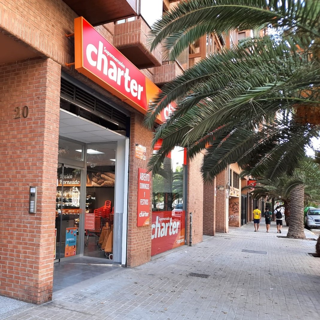 Charter Calle Clariano
